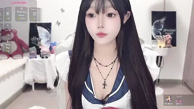 -EEBABY online show from 10-10-25, 10:31