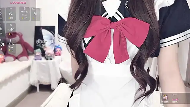 -EEBABY online show from 10-20-25, 09:26