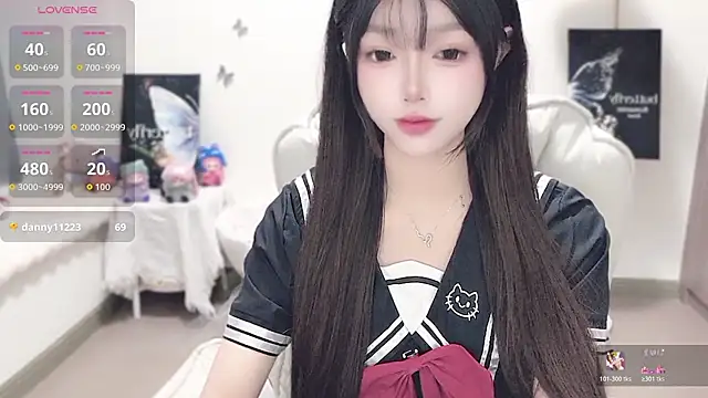 -EEBABY online show from 11-23-25, 01:05