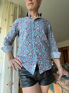 SexyLeon8 online show from 06-02-26, 06:26