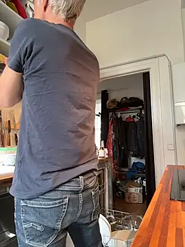 SexyLeon8 online show from 06-05-26, 05:58