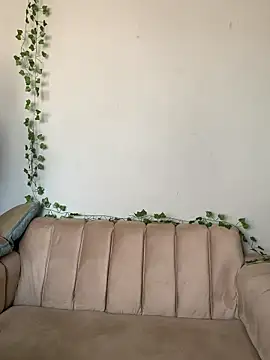 Snapshot of StrawberryXpeach chatting on 04-02-26, 11:19 StrawberryXpeach online show from 04-02-26, 11:19