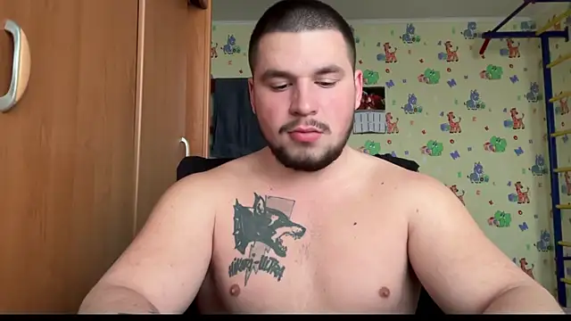 Snapshot of chiraq1945 chatting on 01-08-26, 07:54 chiraq1945 online show from 01-08-26, 07:54