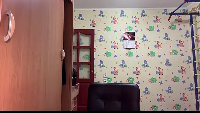 Snapshot of chiraq1945 chatting on 01-08-26, 08:00 chiraq1945 online show from 01-08-26, 08:00