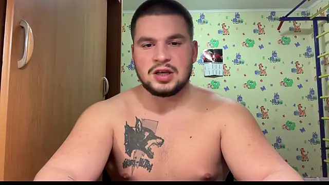 Snapshot of chiraq1945 chatting on 01-09-26, 08:10 chiraq1945 online show from 01-09-26, 08:10