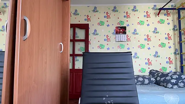 Snapshot of chiraq1945 chatting on 03-06-26, 07:16 chiraq1945 online show from 03-06-26, 07:16