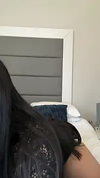 LilMisIndianx online show from 03-18-26, 11:24