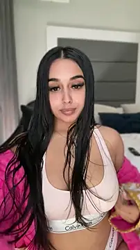 LilMisIndianx online show from 05-09-26, 10:31