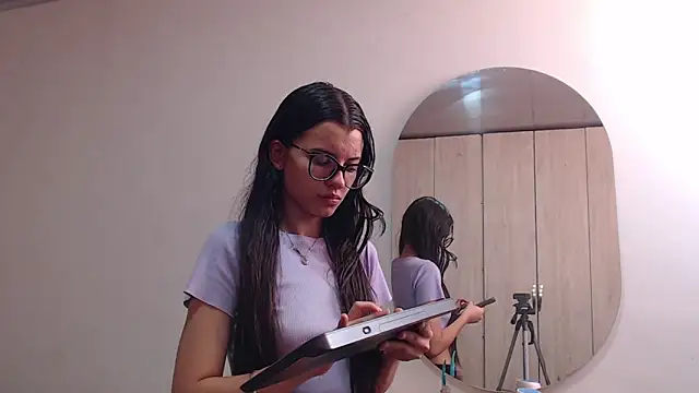 pinky f00x online show from 02-05-26, 08:24