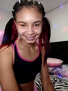 liz7skinny online show from 04-12-26, 07:52