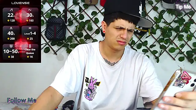 Themasterhades 777 online show from 04-12-26, 09:53