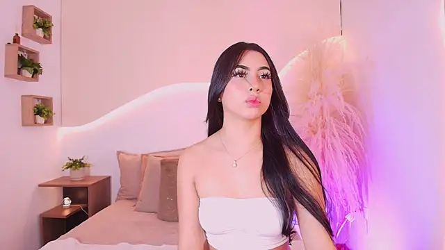 maia lia  online show from 09-11-25, 07:14