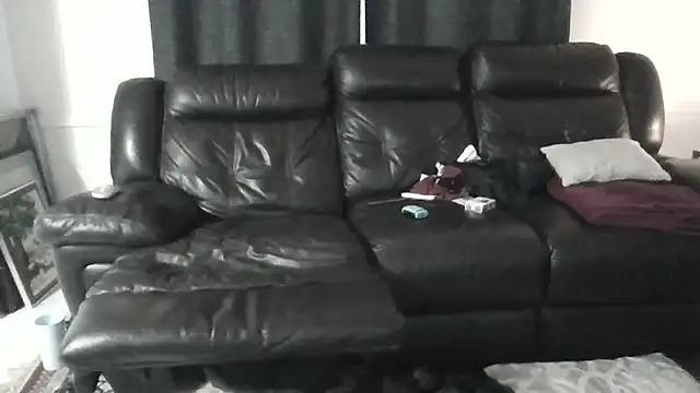 Skater1287 online show from 07-11-26, 10:33