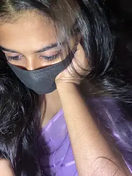 umairahaasan 1 online show from 03-11-26, 06:36