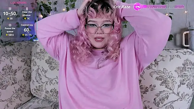  CandyM1lky  online show from 06-03-26, 07:44