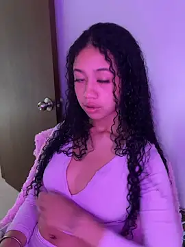 jadee8 online show from 04-04-26, 06:16