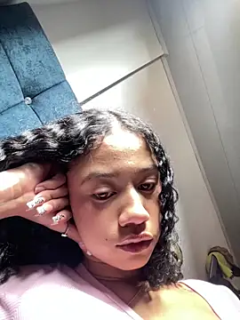 jadee8 online show from 05-17-26, 06:48