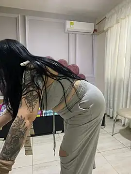 Sweet vicky hot online show from 03-04-26, 12:00