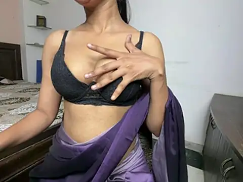 Snapshot of Ziyaa_1 chatting on 07-16-26, 03:56 Ziyaa 1 online show from 07-16-26, 03:56