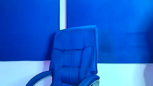 Snapshot of Anjalistar chatting on 06-18-26, 09:14 Anjalistar online show from 06-18-26, 09:14