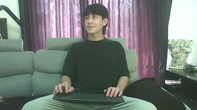 Michael blue online show from 05-13-26, 07:11