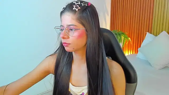carlina 15 online show from 05-10-26, 11:48