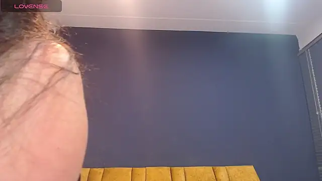 KendraaSimons online show from 12-16-25, 08:47