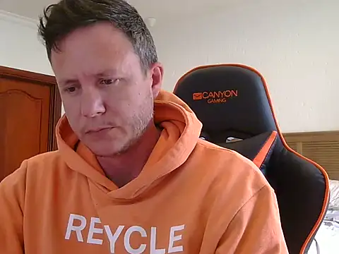 TroyDieselXXX online show from 01-15-26, 06:40