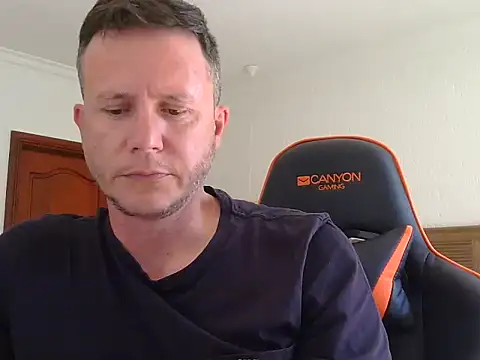 TroyDieselXXX online show from 03-27-26, 09:32