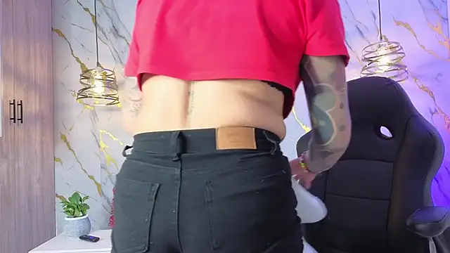 Scaarlettfox online show from 03-29-26, 07:36