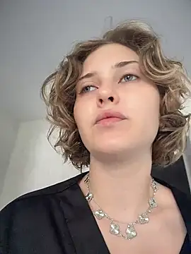 Snapshot of KellyKeler chatting on 06-23-26, 10:13 KellyKeler online show from 06-23-26, 10:13