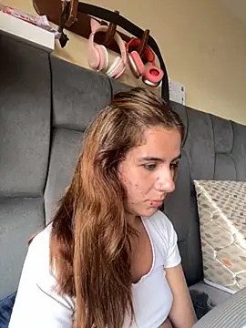 AllieYourGirl online show from 09-22-25, 05:37