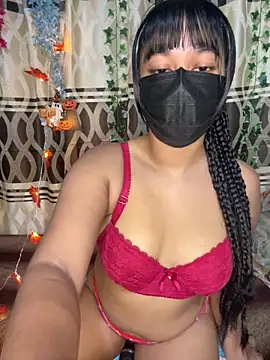 Ariana  Marie online show from 10-31-25, 05:36