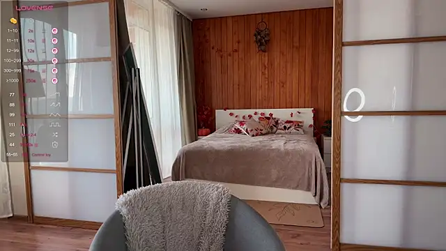 PlumyBun online show from 11-03-25, 04:14