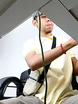 Oqui online show from 02-24-26, 06:50