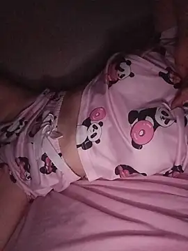 Snapshot of Hottiesophie chatting on 06-16-26, 12:30 Hottiesophie online show from 06-16-26, 12:30