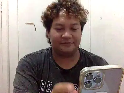 shufalicious online show from 12-19-25, 04:47