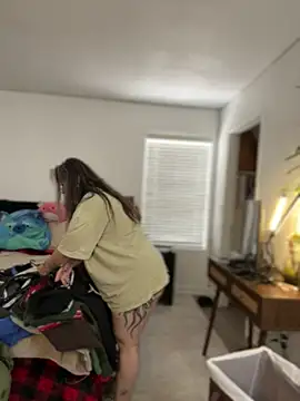 Alix Valentine online show from 04-18-26, 07:07