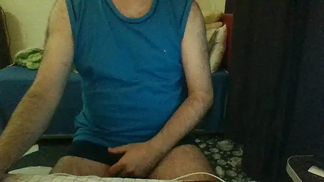 Snapshot of st206boy chatting on 06-06-26, 10:47 st206boy online show from 06-06-26, 10:47