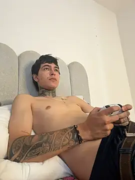 samm4044 online show from 03-27-26, 05:01