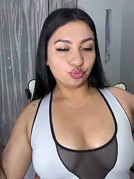 Issa Santana online show from 05-30-26, 09:34