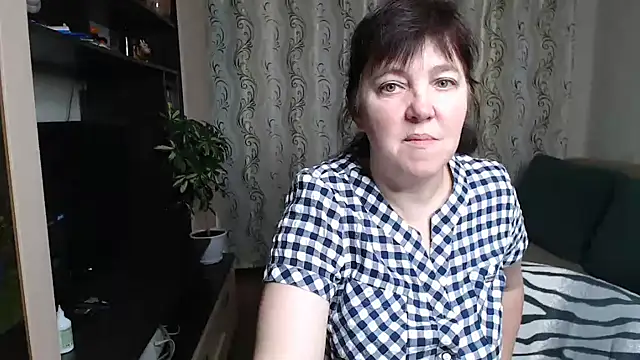 Illusionq online show from 10-17-25, 04:59