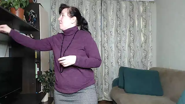 Illusionq online show from 12-01-25, 04:39