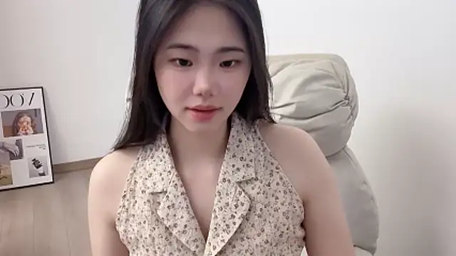 suki-1 online show from 05-13-26, 08:34