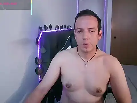 Snapshot of Cerso1 chatting on 06-09-26, 04:18 Cerso1 online show from 06-09-26, 04:18