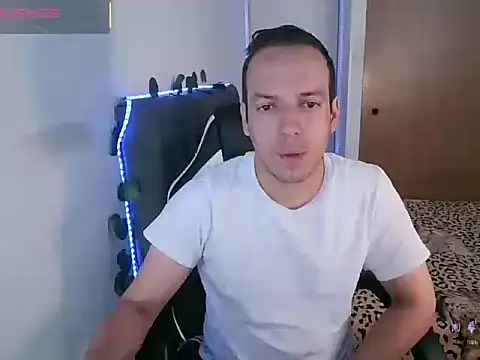 Snapshot of Cerso1 chatting on 07-06-26, 02:03 Cerso1 online show from 07-06-26, 02:03