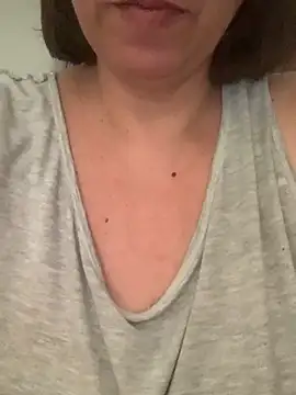 LupeLok online show from 03-08-26, 06:01