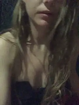 Angiehuston1 online show from 02-12-26, 12:00