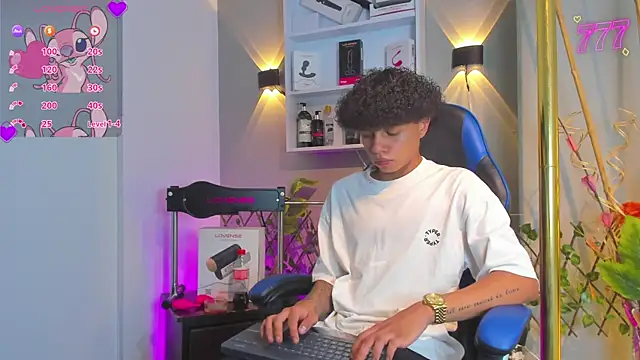 taylor black online show from 07-07-26, 08:35