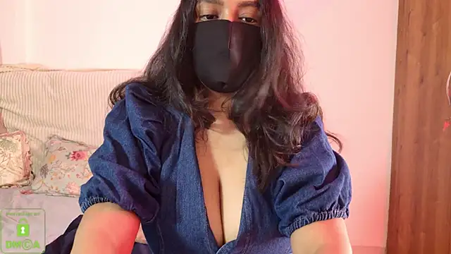 Gulaboo100 online show from 05-10-26, 04:34